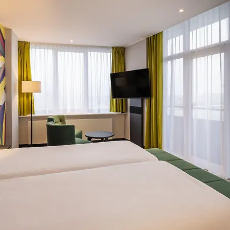 鹿特丹市中心图恩酒店 3*