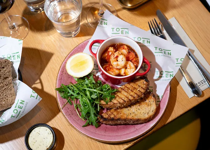 Thon Centre מלון